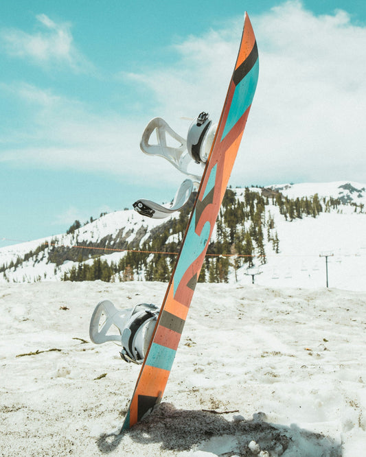 Guide des tailles de snowboard : trouver l’équilibre entre maniabilité et stabilité