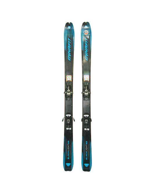 Dynafit- Ski de randonnée Blacklight 88 + fix Marker Alpinist  + peaux