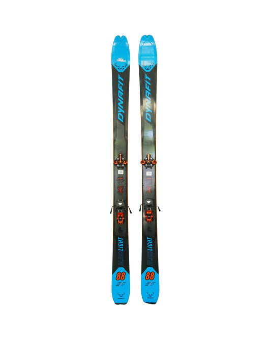 Dynafit- Ski de randonnée Blacklight 88 + fix Dynafit Blacklight  + peaux
